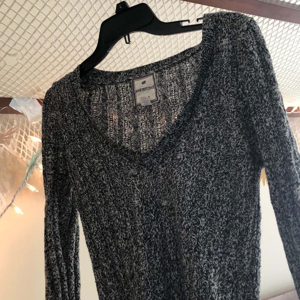 ☕️🍚🕳 Black/white sweater